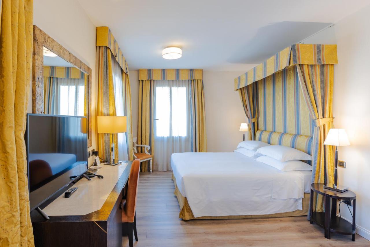 Fh55 Grand Hotel Mediterraneo Florencja Zewnętrze zdjęcie