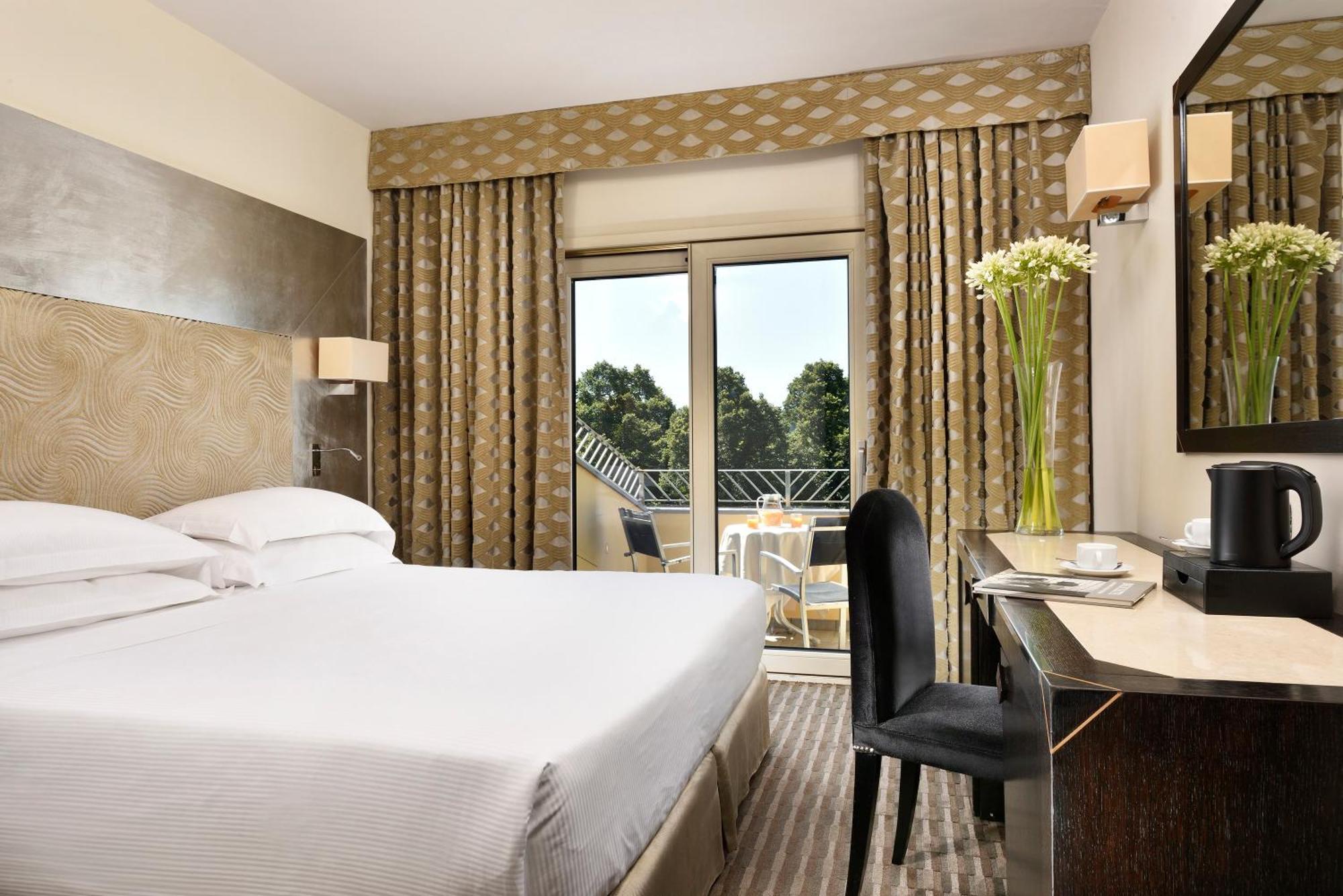 Fh55 Grand Hotel Mediterraneo Florencja Zewnętrze zdjęcie